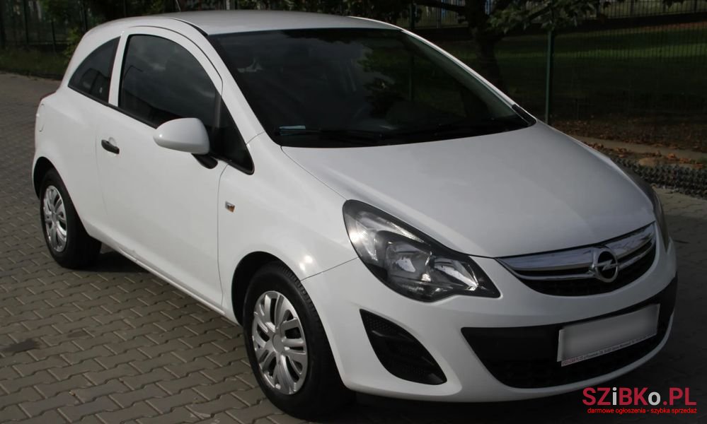 2014' Opel Corsa 1.2 16V Essentia photo #1