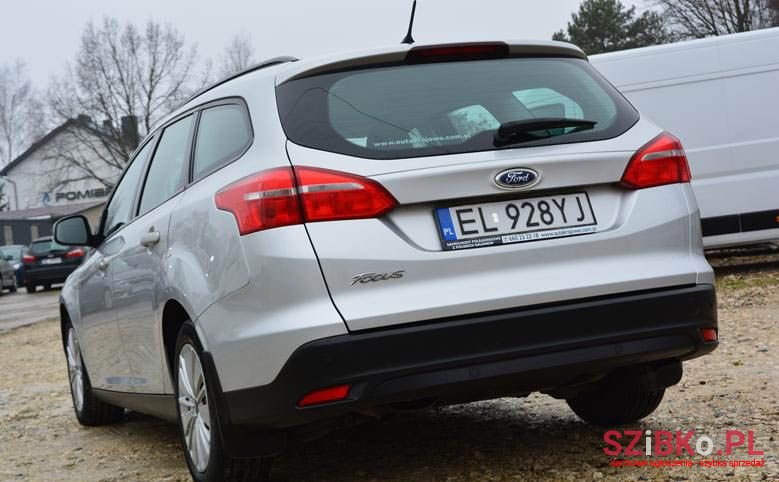 2016' Ford Focus photo #5