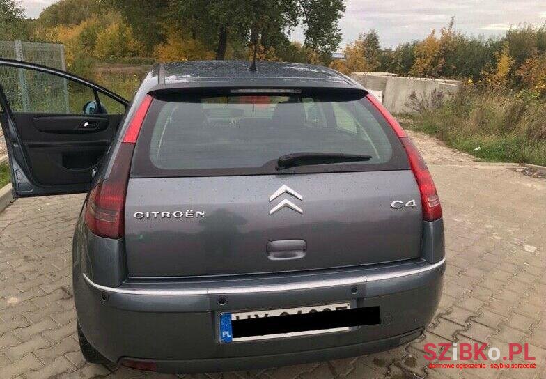 2005' Citroen C4 Picasso photo #2