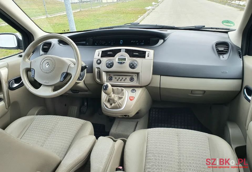 2006' Renault Scenic photo #6