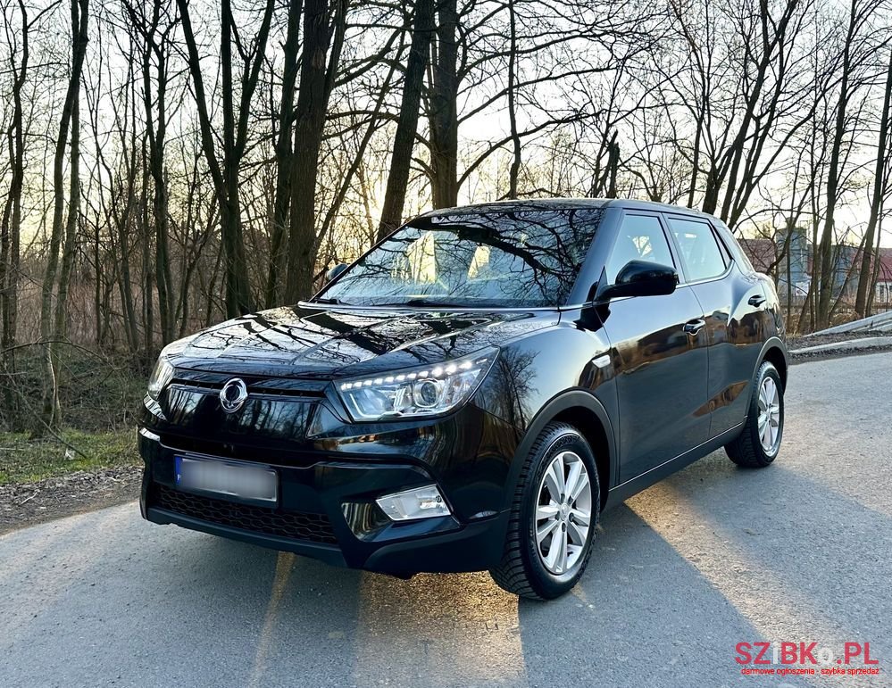 2016' SsangYong Tivoli Kgm photo #2