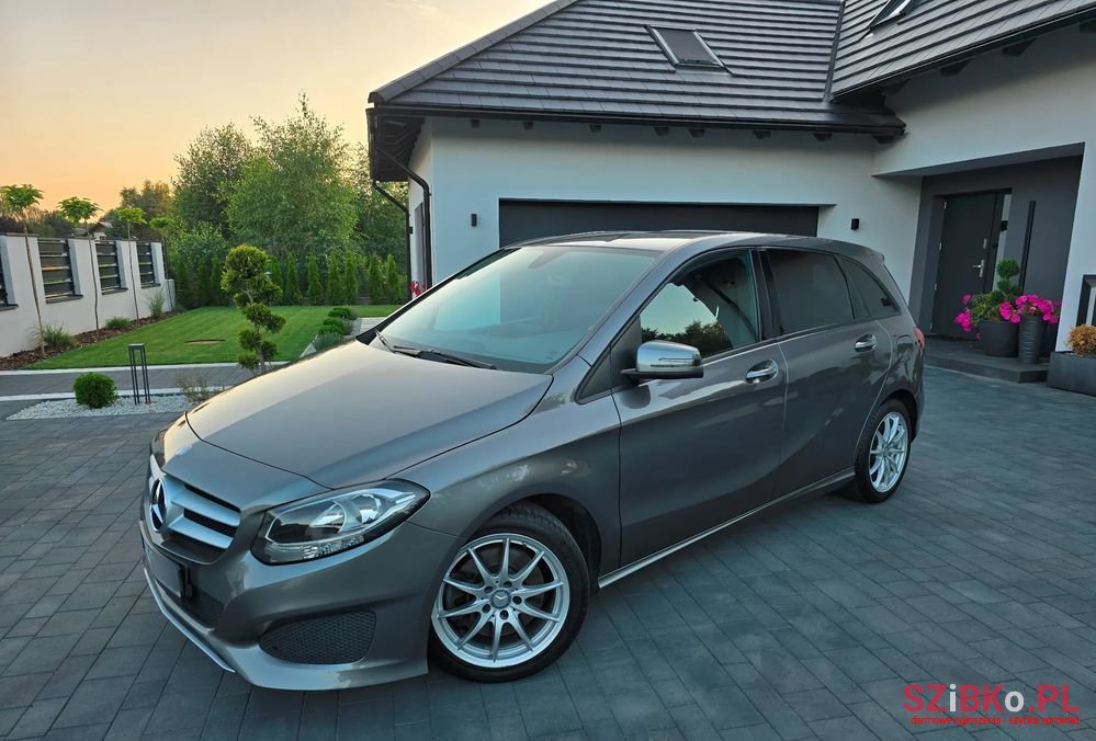 2016' Mercedes-Benz B-Class photo #3