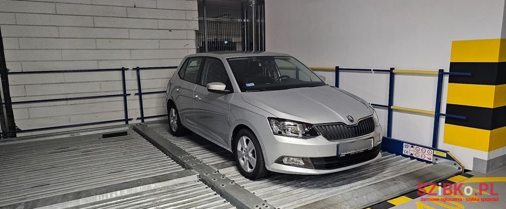 2016' Skoda Fabia 1.2 Tsi Ambition photo #1