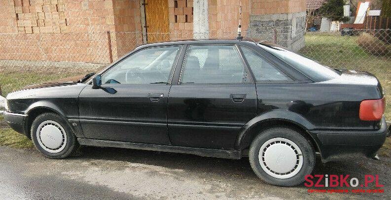 1992' Audi 80 photo #1