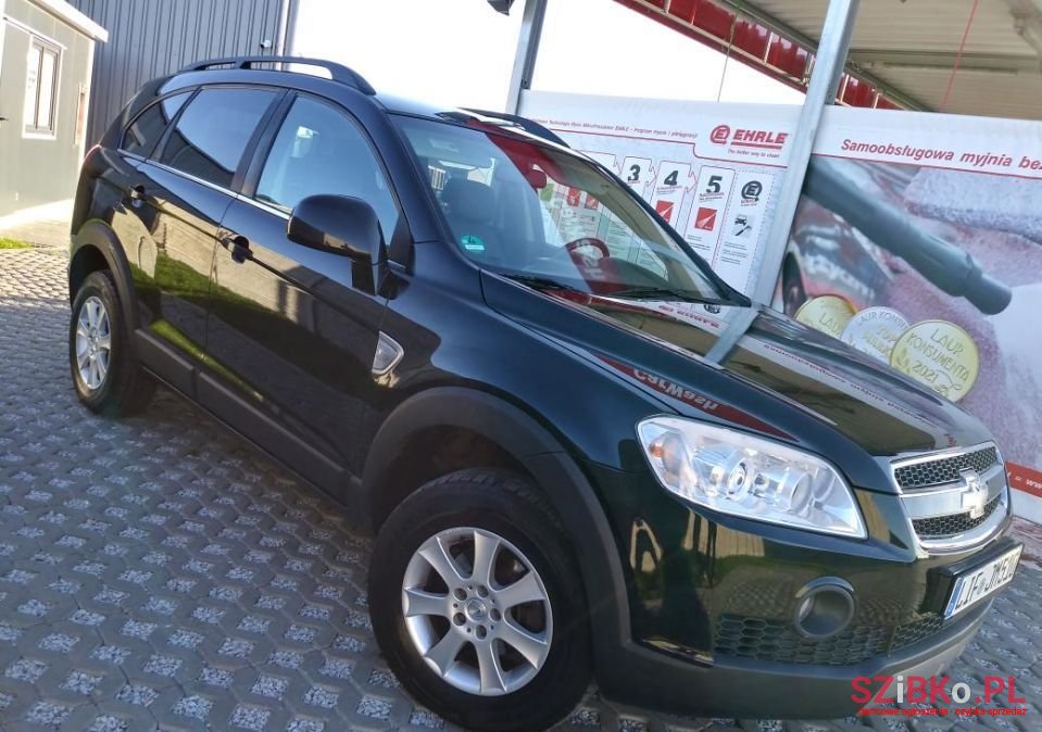 2006' Chevrolet Captiva photo #2