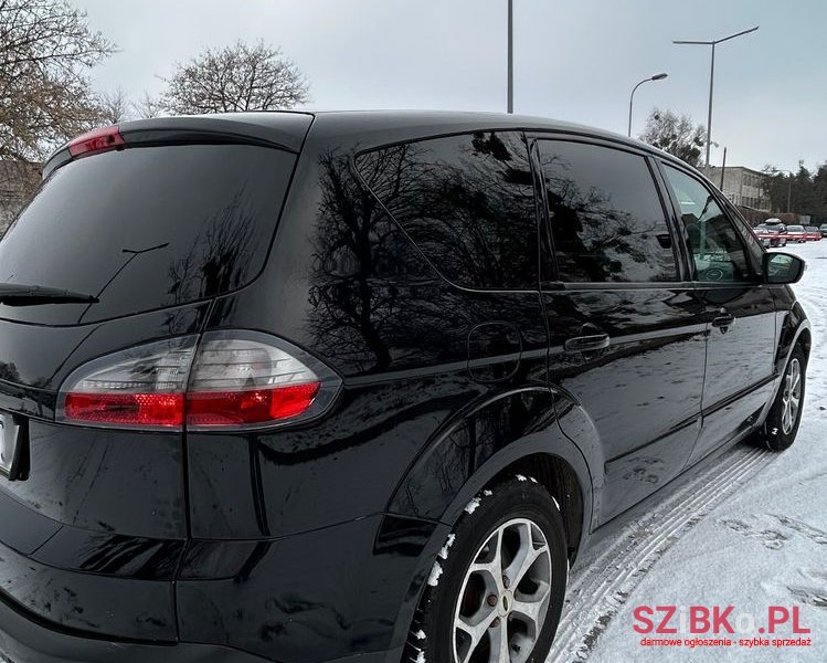 2008' Ford S-Max photo #6