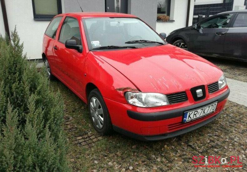 2000' SEAT Ibiza photo #1