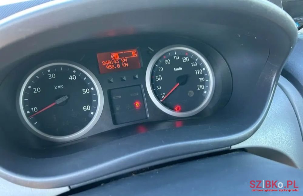 2010' Renault Trafic photo #2