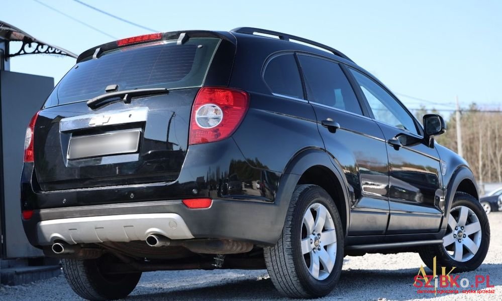 2007' Chevrolet Captiva photo #2