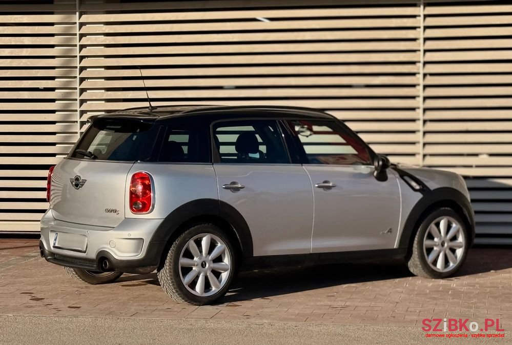 2011' MINI Countryman Cooper S All4 photo #4