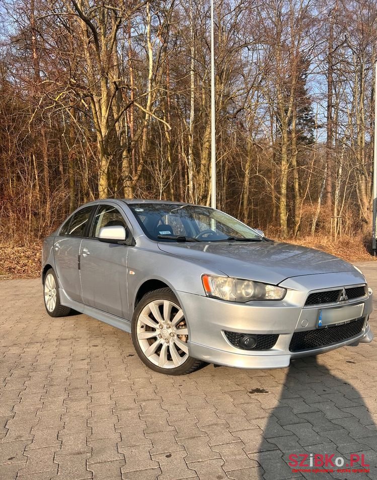 2010' Mitsubishi Lancer 1.8 Intense Cvt photo #6