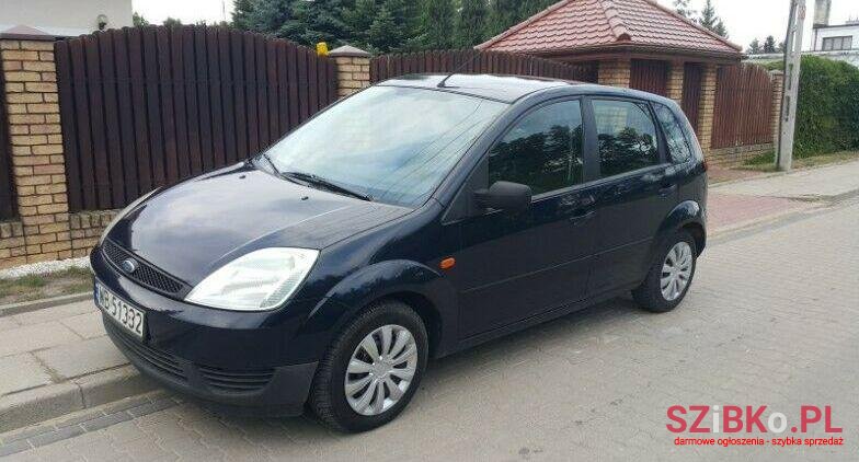 2004' Ford Fiesta photo #1