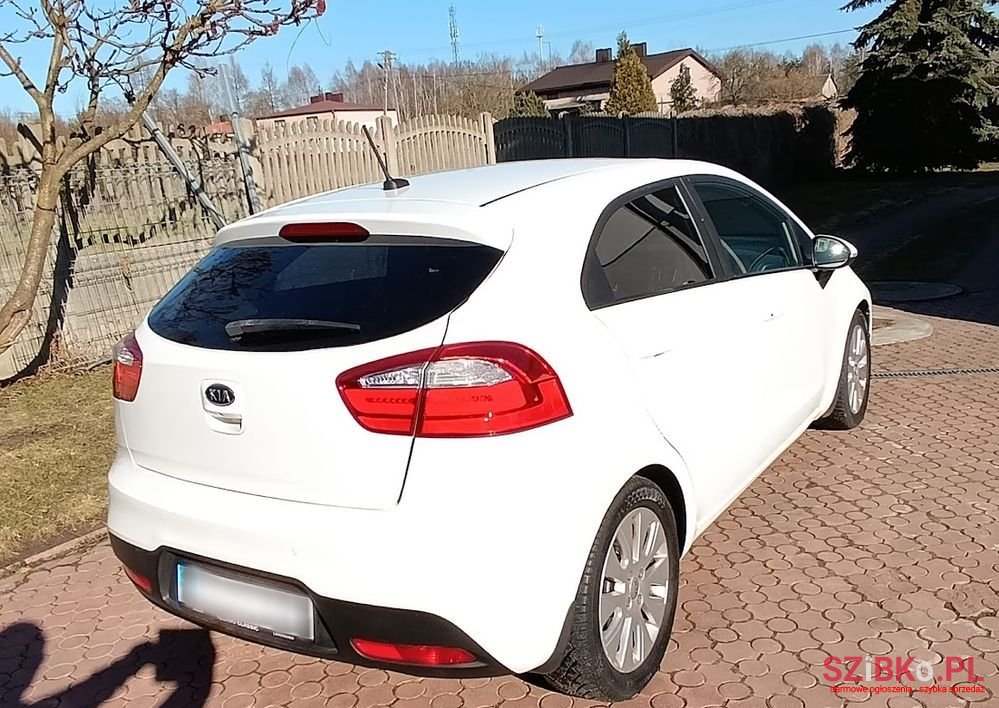 2012' Kia Rio photo #5