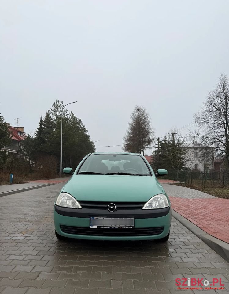 2001' Opel Corsa photo #2