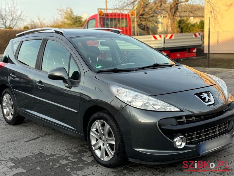 2008' Peugeot 207 1.6 Hdi Tendance photo #3