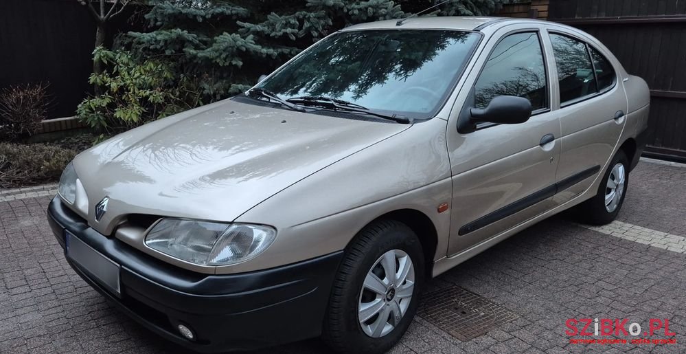 1997' Renault Megane 1.4 Rn photo #2