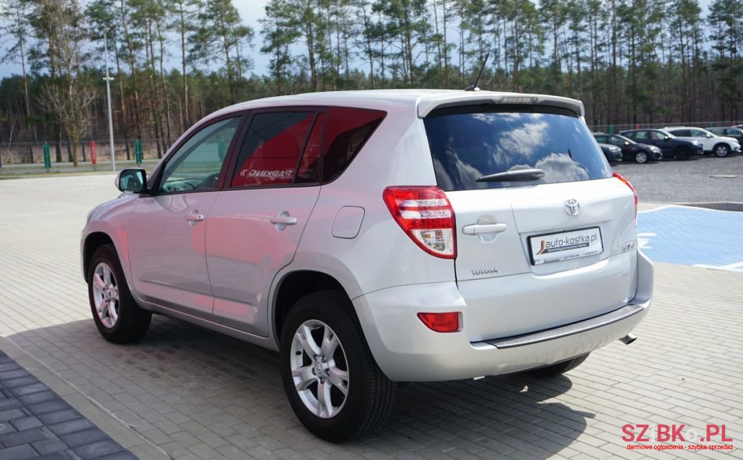 2009' Toyota RAV4 photo #3