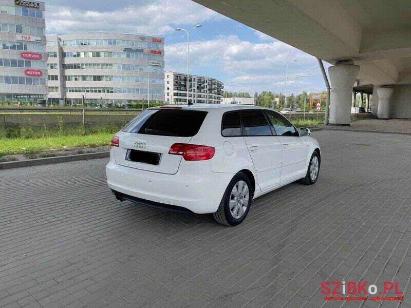 2012' Audi A3 photo #3