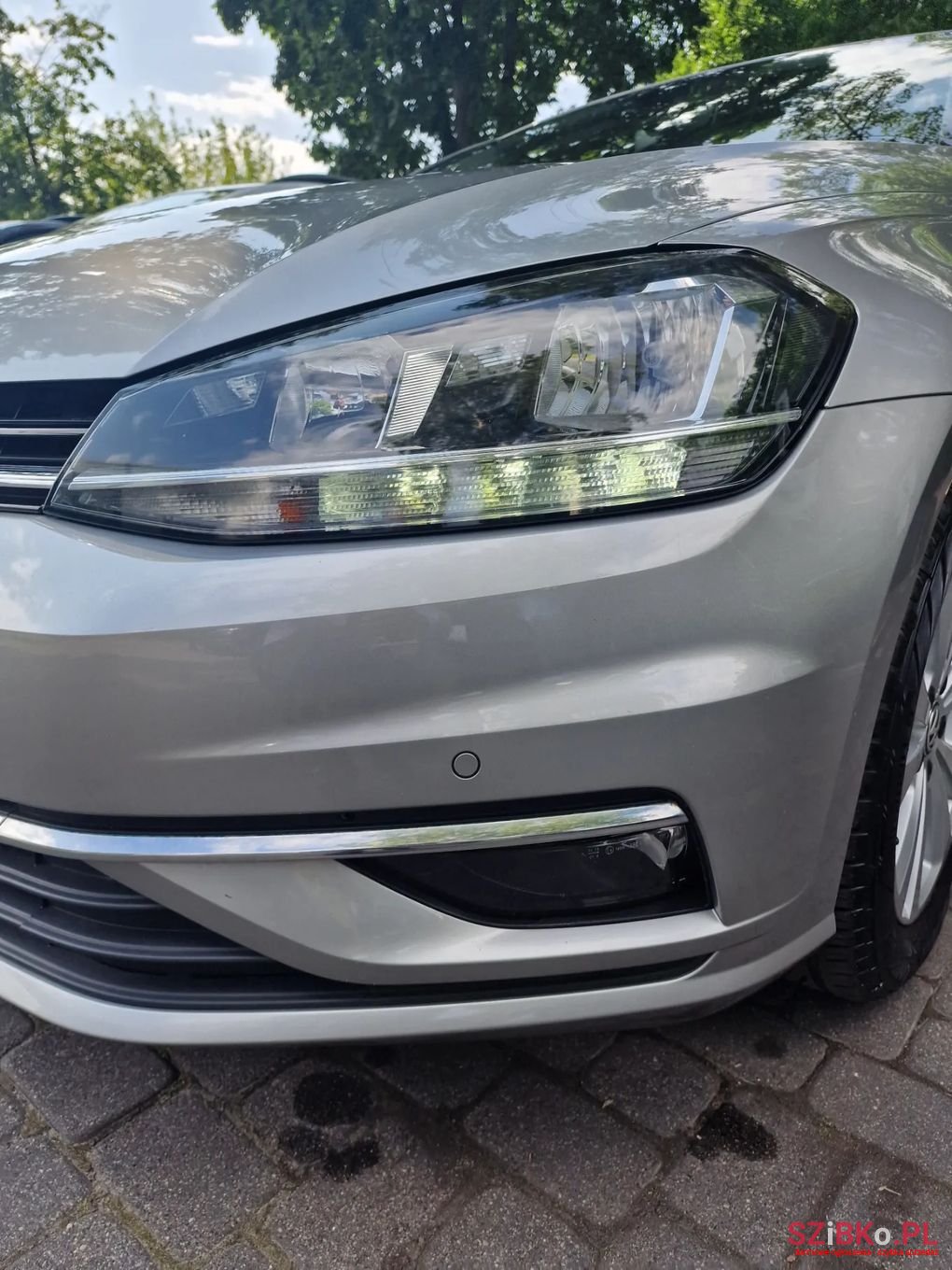 2018' Volkswagen Golf photo #3