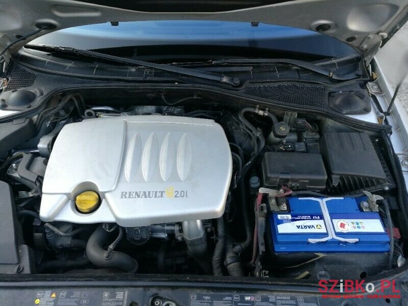 2006' Renault Laguna photo #3