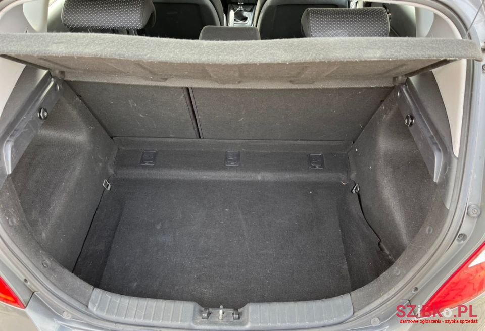 2009' Hyundai i30 photo #6