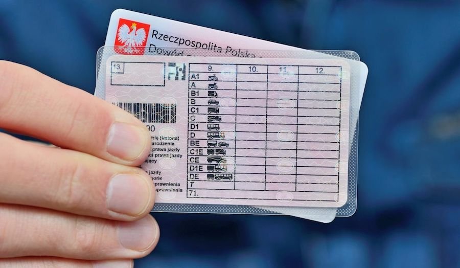 Нові правила обміну українського посвідчення водія на польське