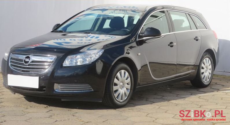 2009' Opel Insignia photo #1