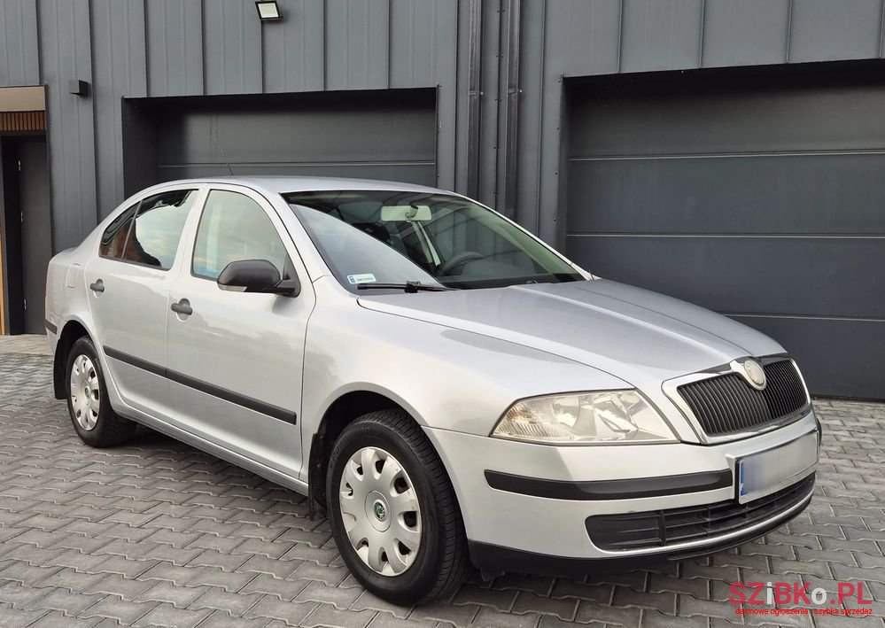 2008' Skoda Octavia 1.6 Elegance photo #2