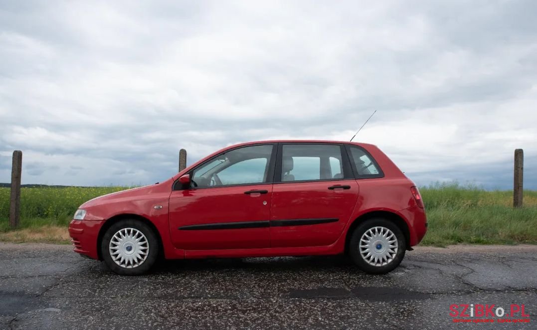 2005' Fiat Stilo photo #3