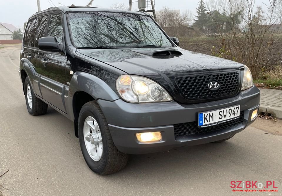 2006' Hyundai Terracan photo #4