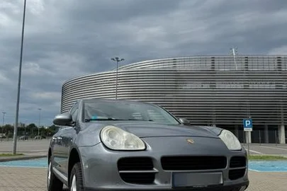 2003' Porsche Cayenne