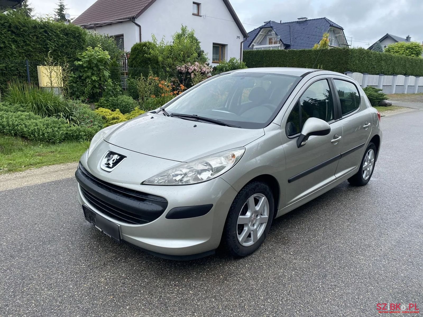 2009' Peugeot 207 photo #1