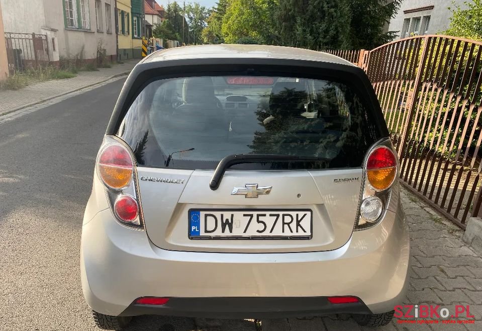 2011' Chevrolet Spark photo #3