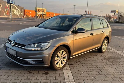 2017' Volkswagen Golf