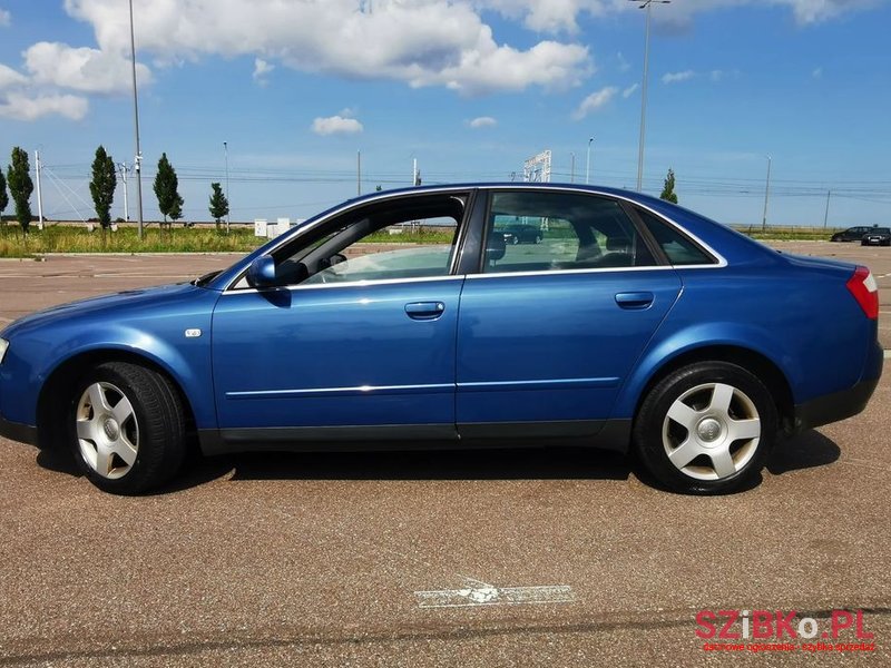 2002' Audi A4 2.4 photo #2