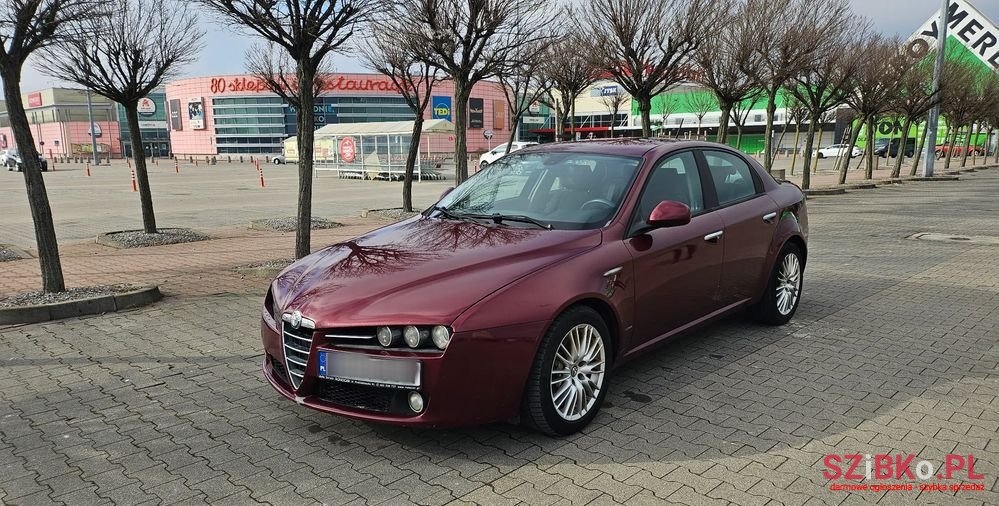 2009' Alfa Romeo 159 photo #1
