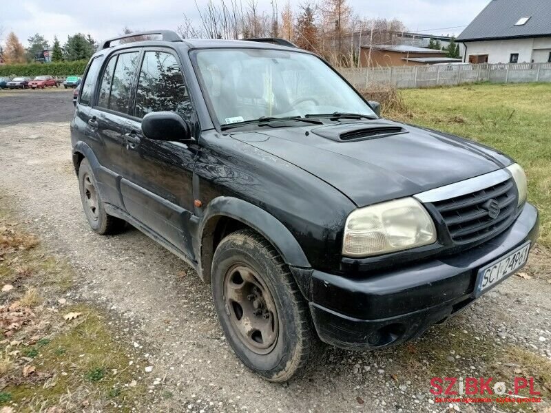 2002' Suzuki Vitara photo #2