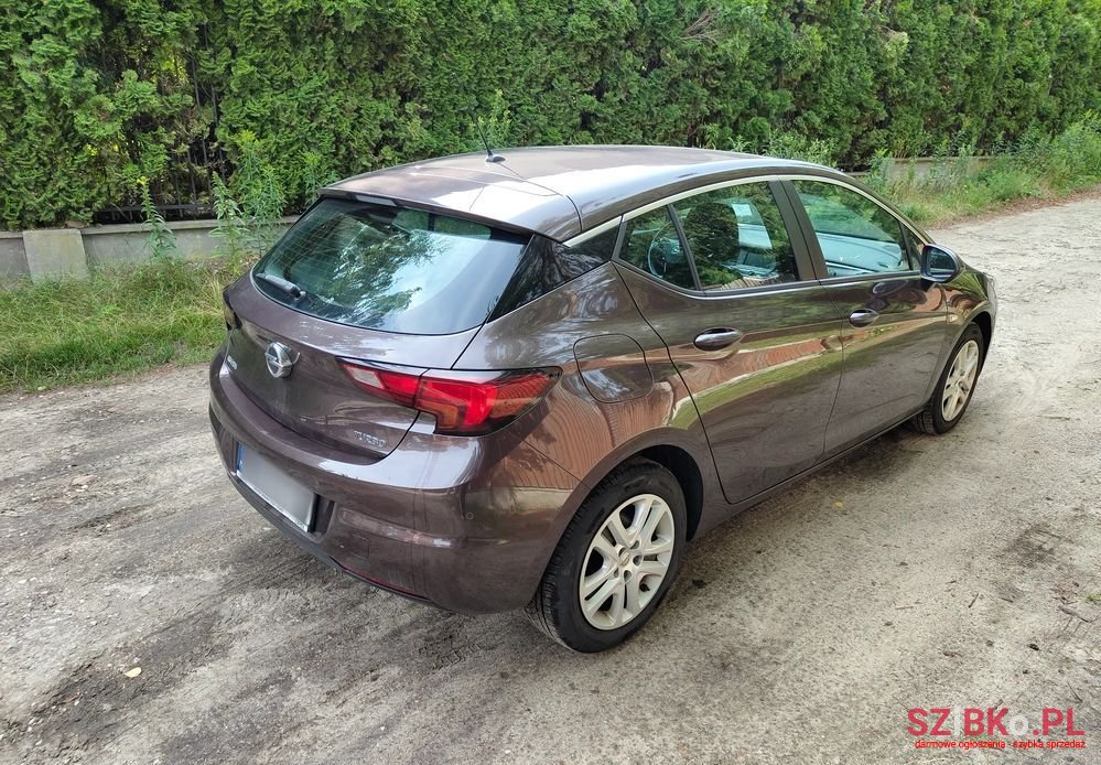 2016' Opel Astra V 1.4 T Enjoy photo #3