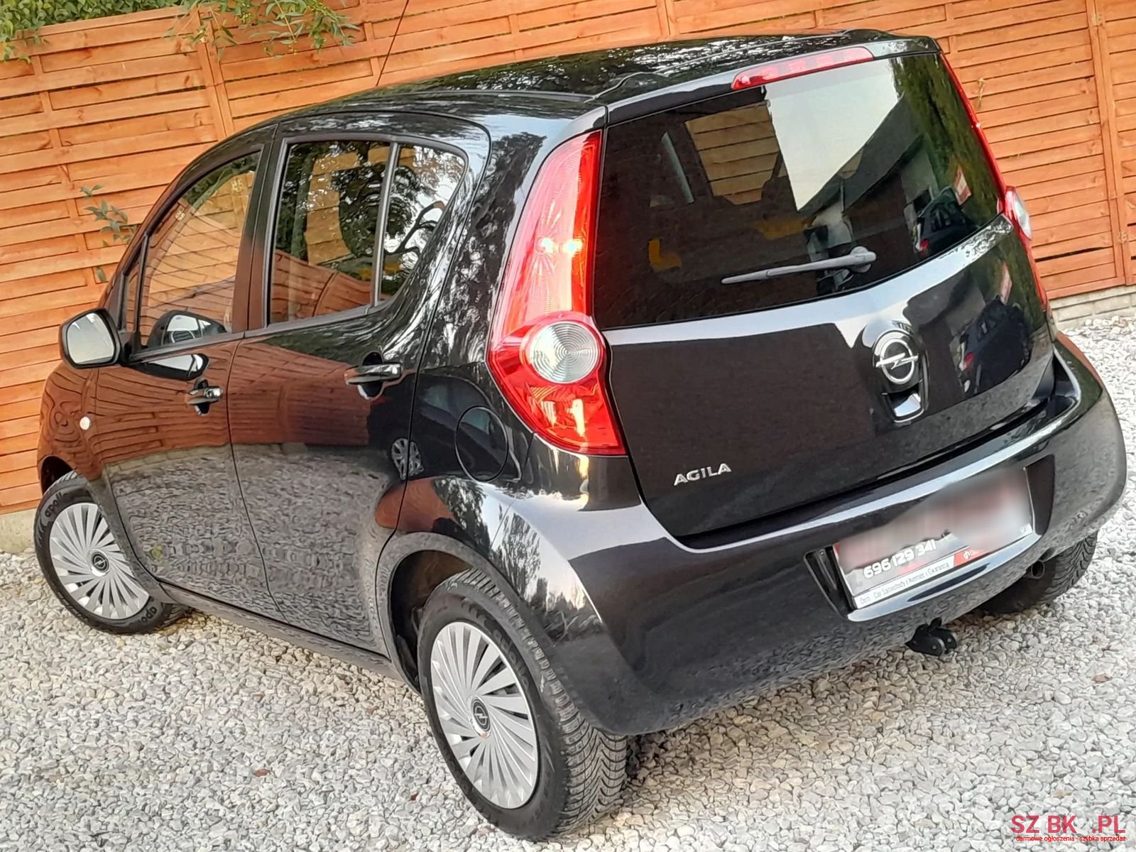 2008' Opel Agila photo #2