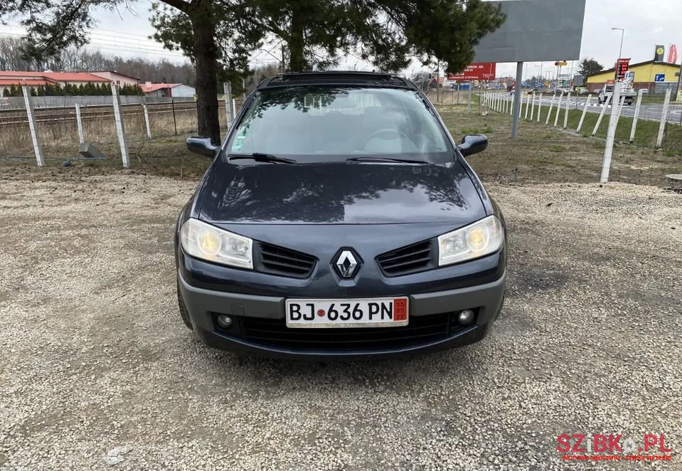 2007' Renault Megane photo #3