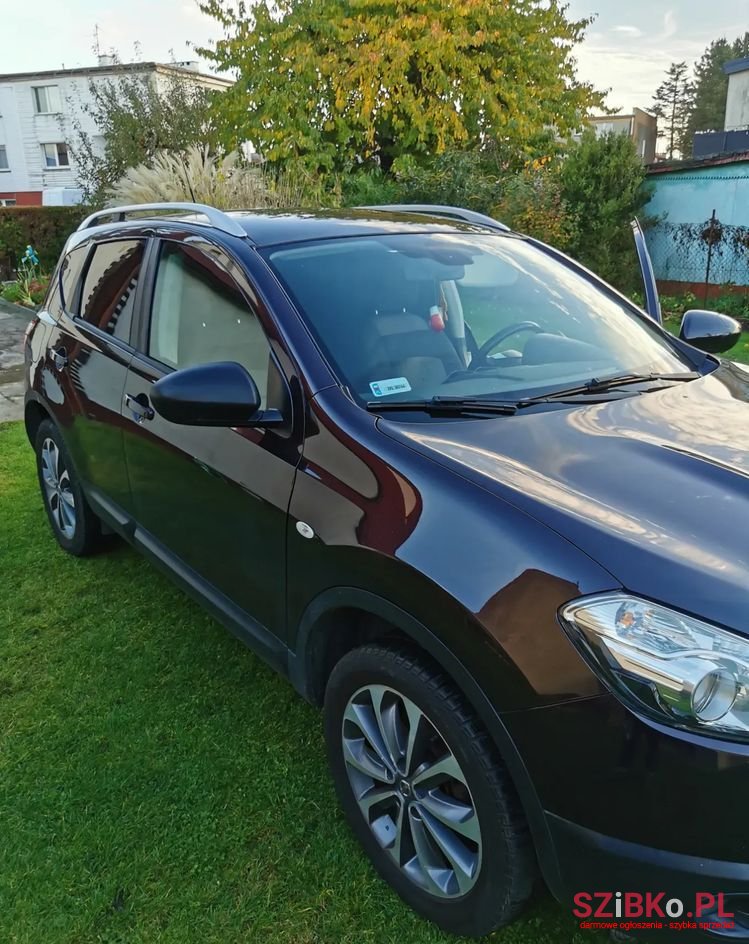 2010' Nissan Qashqai photo #1