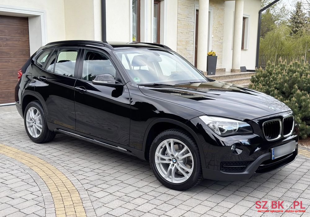 2013' BMW X1 Sdrive18D Sport Line photo #2