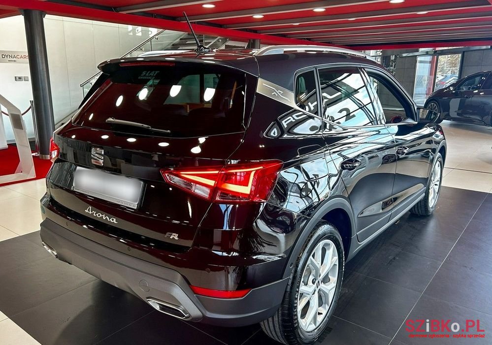 2023' SEAT Arona 1.0 Tsi Fr S&S Dsg photo #5