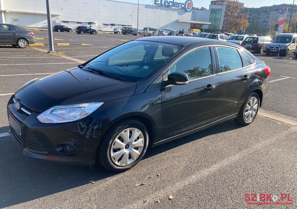 2011' Ford Focus 1.6 Tdci Ambiente photo #1