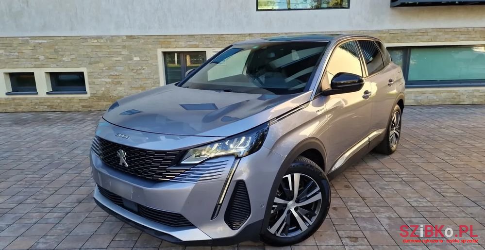 2023' Peugeot 3008 photo #2