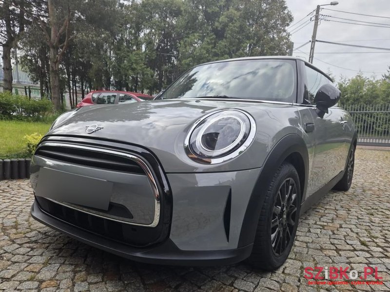 2021' MINI Cooper photo #1