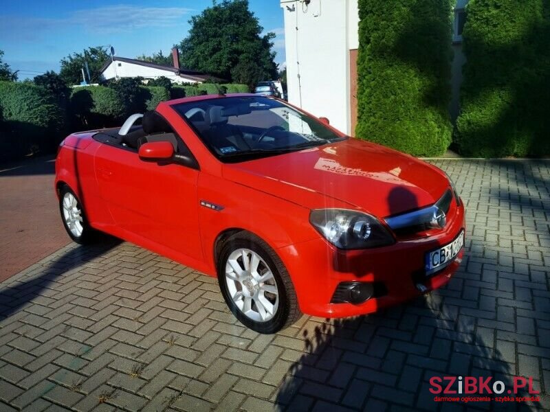 2005' Opel Tigra photo #2