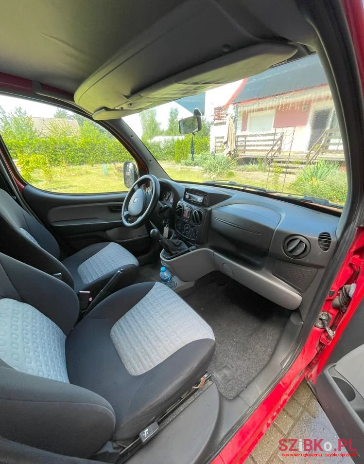 2009' Fiat Doblo photo #6