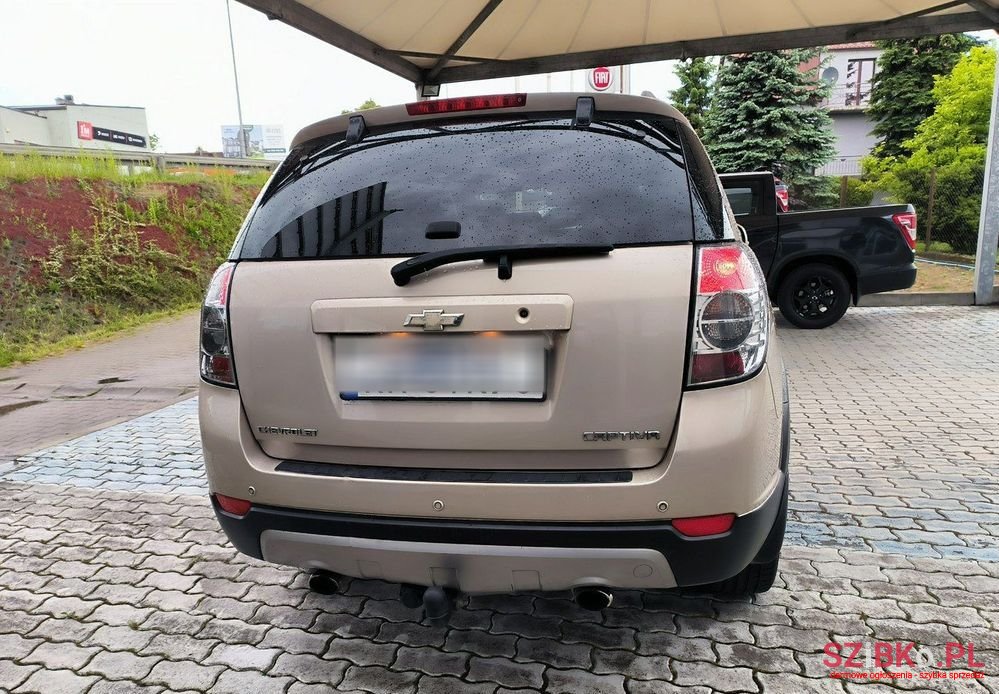 2012' Chevrolet Captiva photo #3