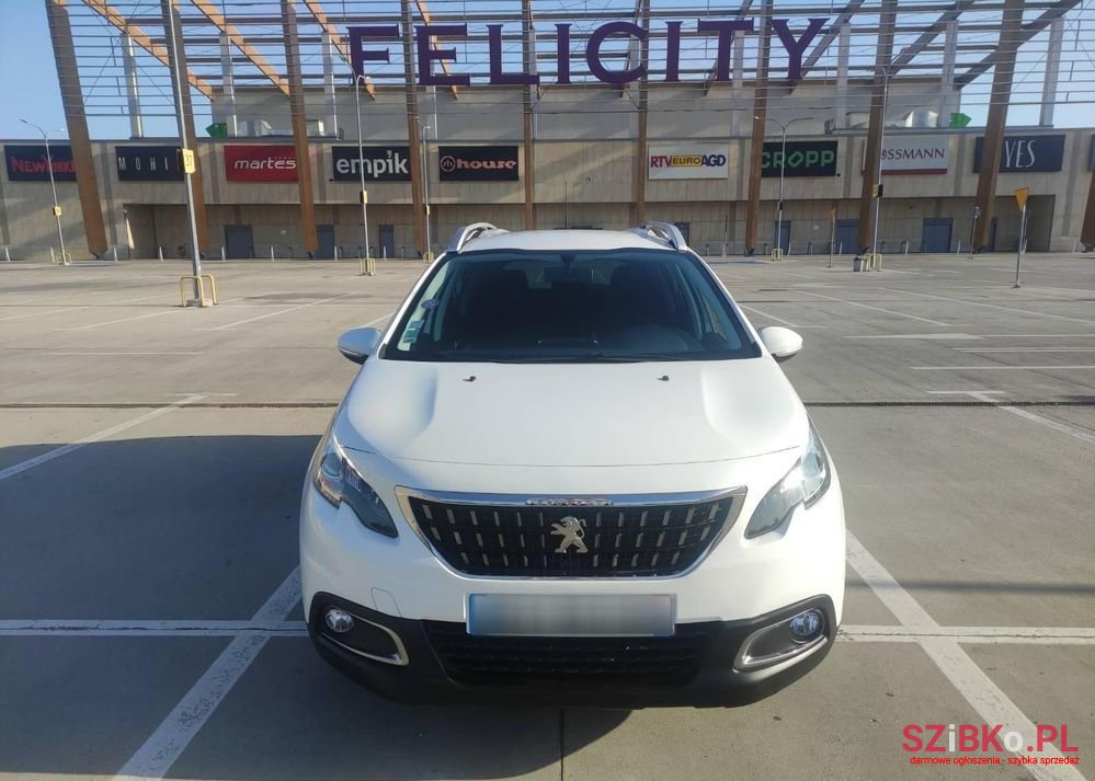 2017' Peugeot 2008 photo #3